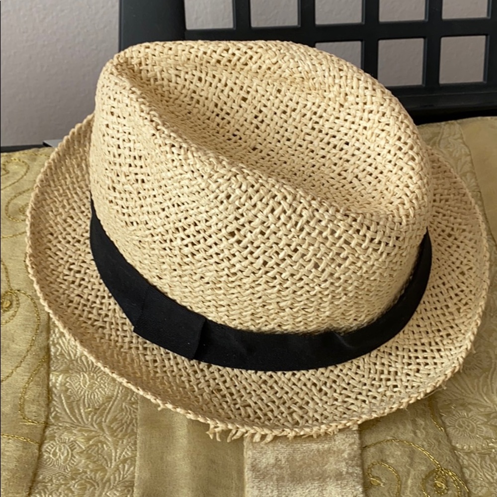 Straw hat
